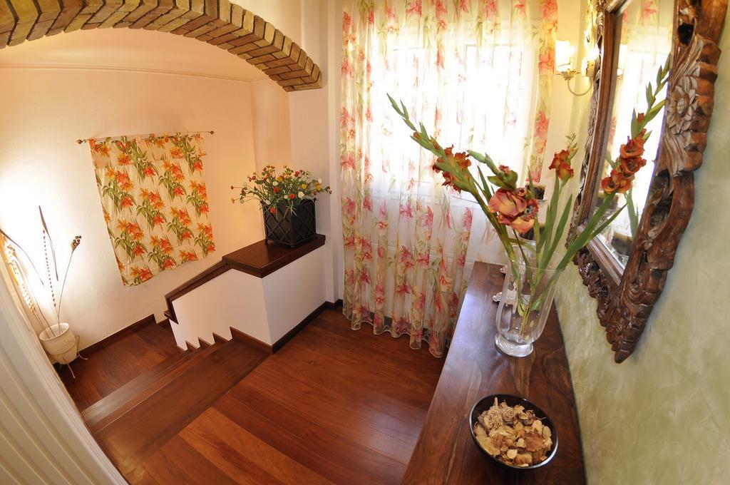 Villa Romantica Perama  Zimmer foto