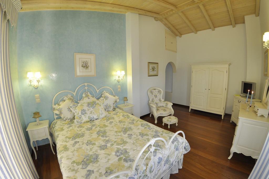 Villa Romantica Perama  Zimmer foto
