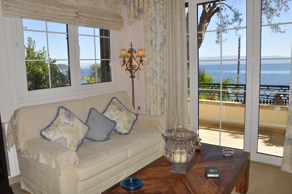 Villa Romantica Perama  Zimmer foto